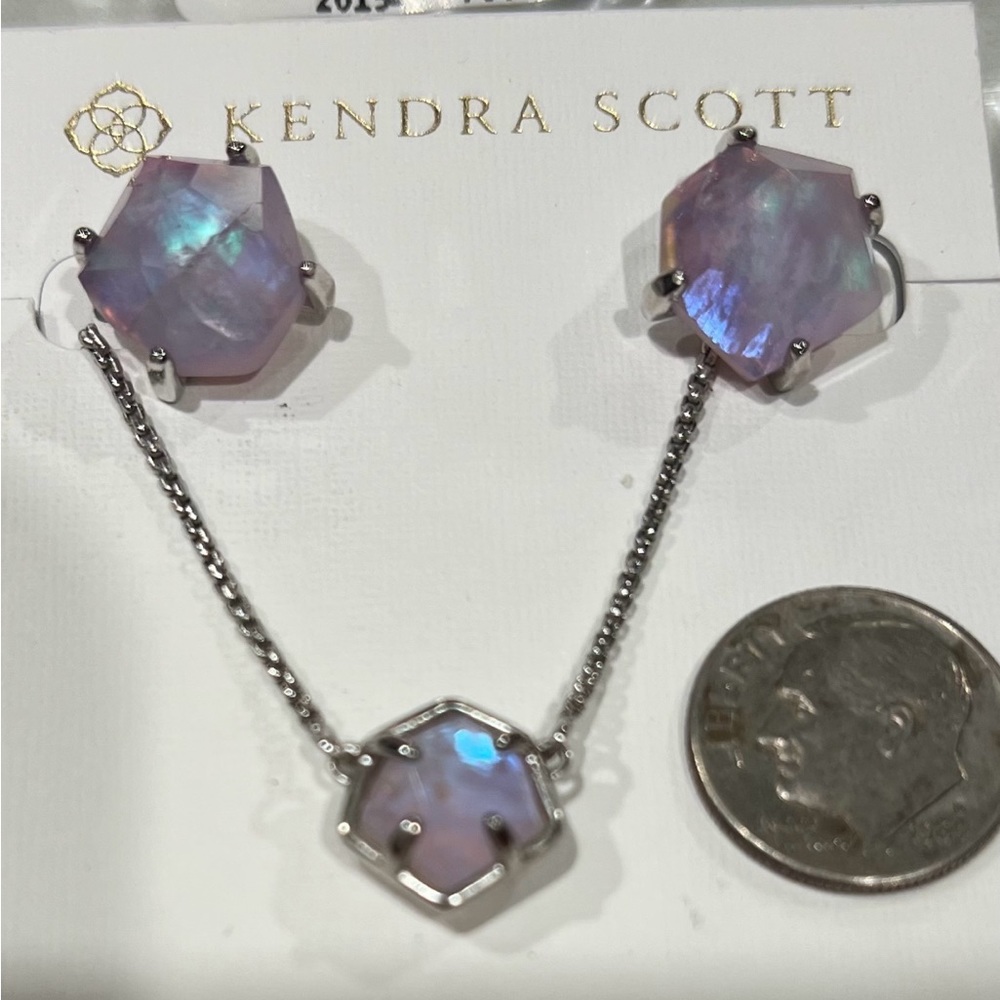 Kendra Scott Ellms earrings & Jaxon necklace